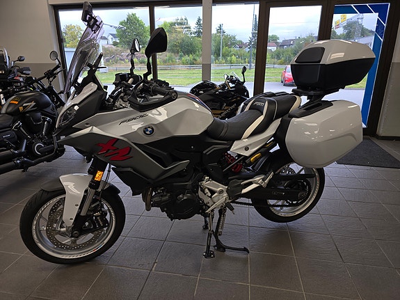 BMW F 900 XR - Mye utstyr 3 of 17