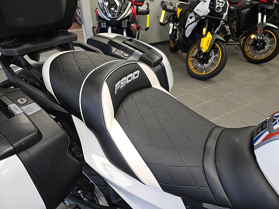BMW F 900 XR - Mye utstyr 12 of 17