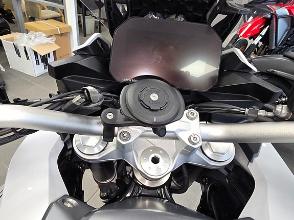 BMW F 900 XR - Mye utstyr 9 of 17