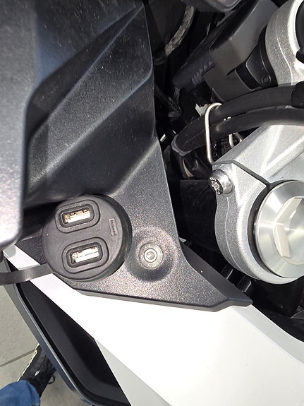 BMW F 900 XR - Mye utstyr 14 of 17