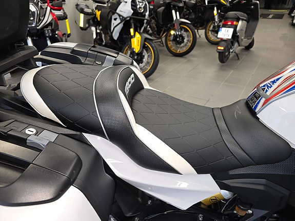 BMW F 900 XR - Mye utstyr 13 of 17