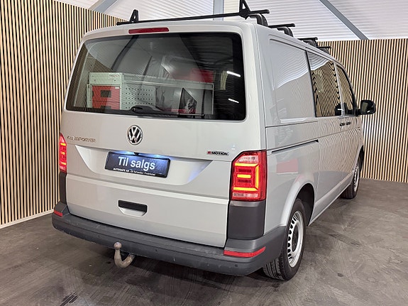 Volkswagen Transporter 14 of 30