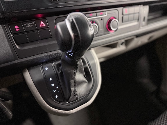 Volkswagen Transporter 30 of 30