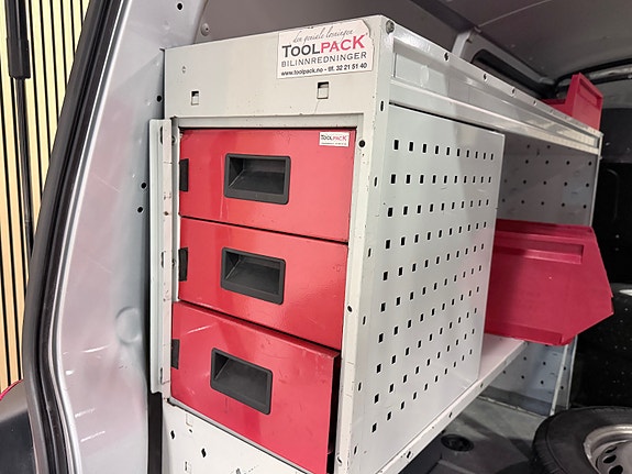 Volkswagen Transporter 18 of 30