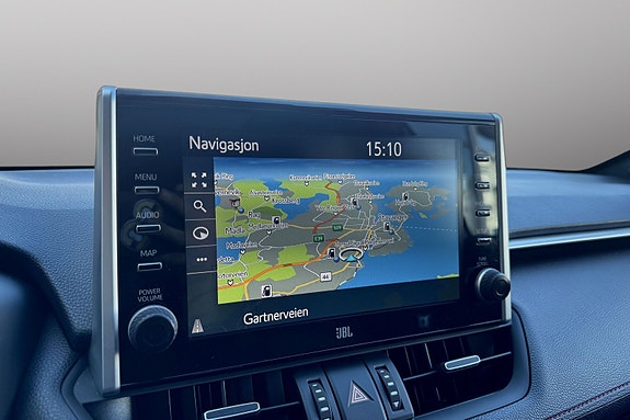 Toyota RAV4 Plug-in Hybrid 9 of 13