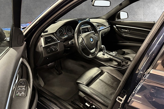 BMW 330e 5 of 19