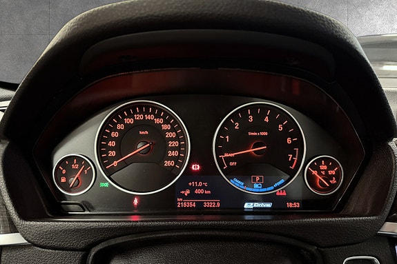 BMW 330e 17 of 19