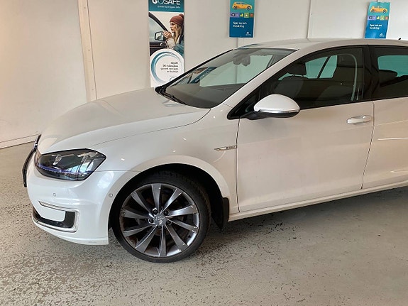 Volkswagen 2 of 30