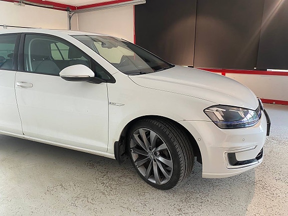 Volkswagen 6 of 30