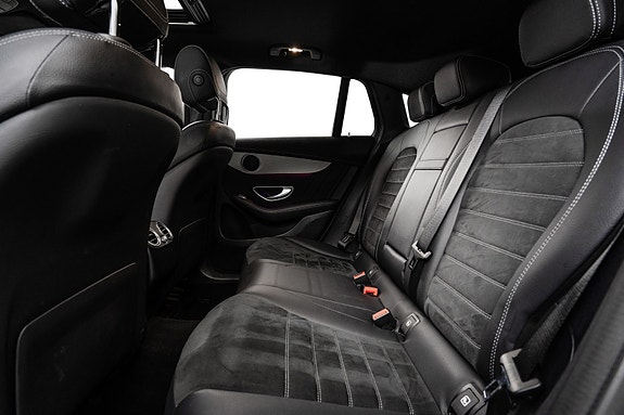 Mercedes-Benz EQC400 21 of 28