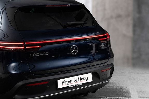 Mercedes-Benz EQC400 6 of 28
