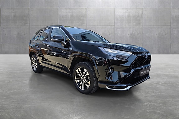 Toyota RAV4 7 of 22