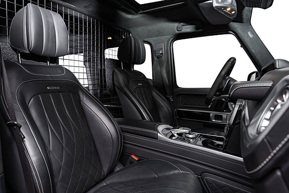 Mercedes-Benz G63 16 of 30
