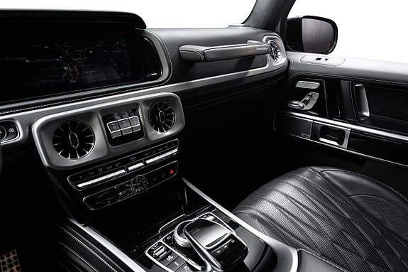 Mercedes-Benz G63 17 of 30