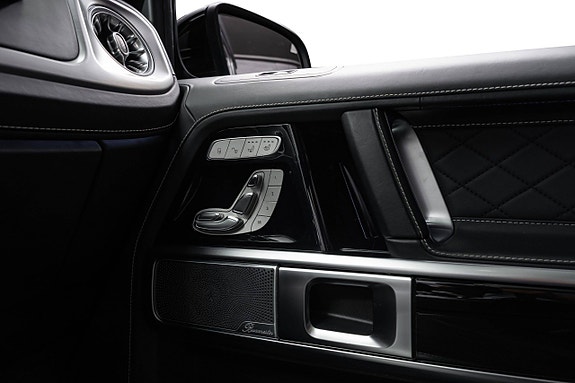Mercedes-Benz G63 23 of 30