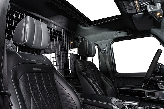 Mercedes-Benz G63 15 of 30