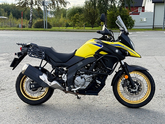 Suzuki DL 650 V-Strom XT 2 of 9