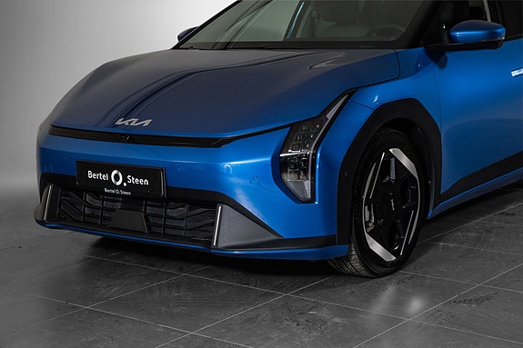 Kia EV4 2 of 27