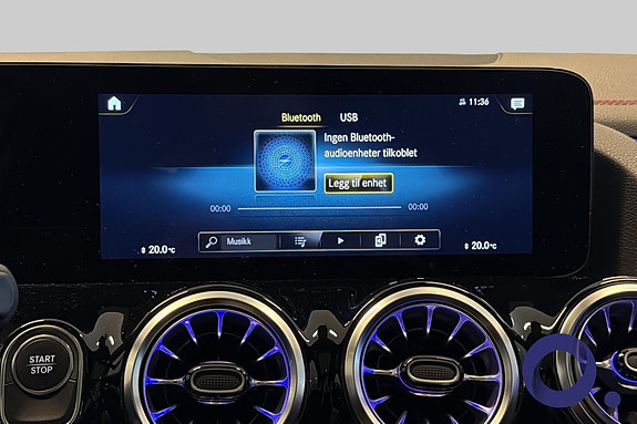 Mercedes-Benz EQA300 27 of 30