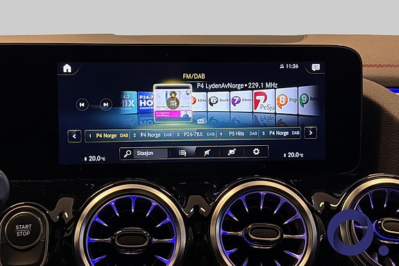 Mercedes-Benz EQA300 26 of 30
