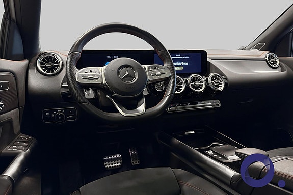 Mercedes-Benz EQA300 18 of 30
