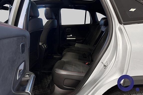Mercedes-Benz EQA300 13 of 30