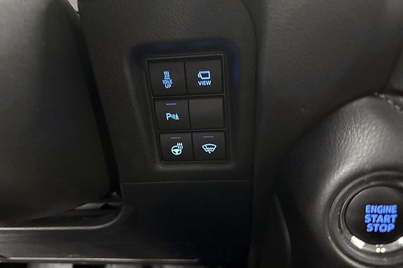 Toyota Land Cruiser 17 of 27