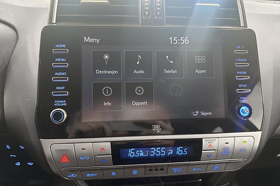 Toyota Land Cruiser 12 of 27