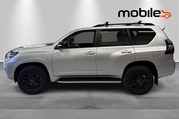 Toyota Land Cruiser 20 of 27