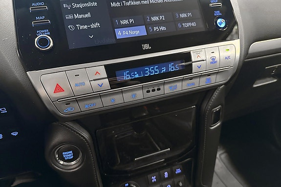 Toyota Land Cruiser 15 of 27