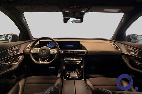 Mercedes-Benz EQC400 17 of 30