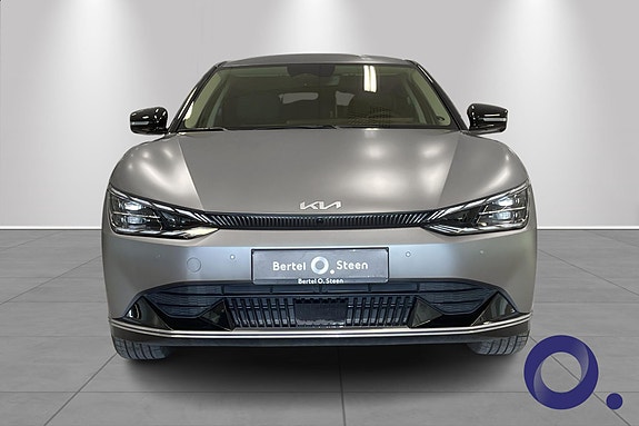 Kia EV6 9 of 16