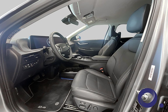 Kia EV6 11 of 16