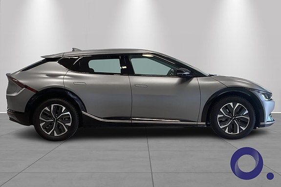 Kia EV6 7 of 16