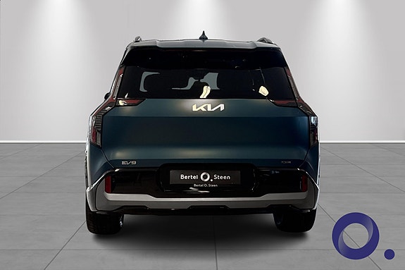 Kia EV9 4 of 18