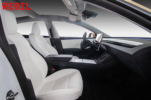 Tesla Model 3 23 of 27