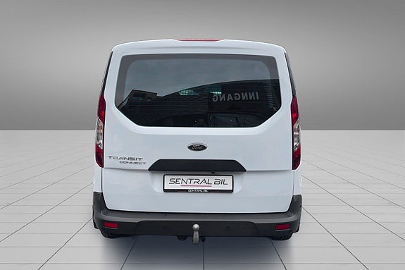 Ford Transit Connect 8 of 30