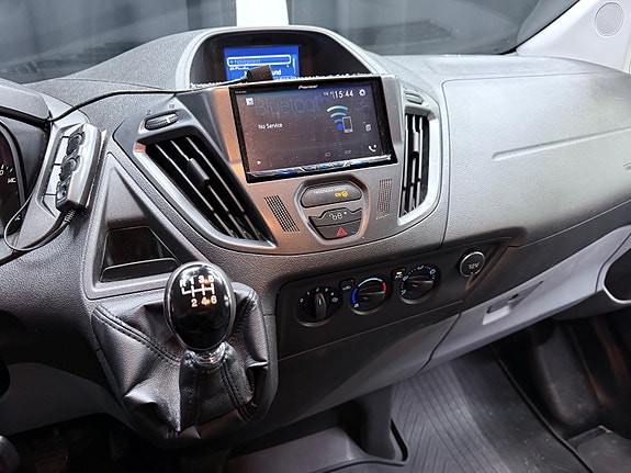 Ford Transit 16 of 30