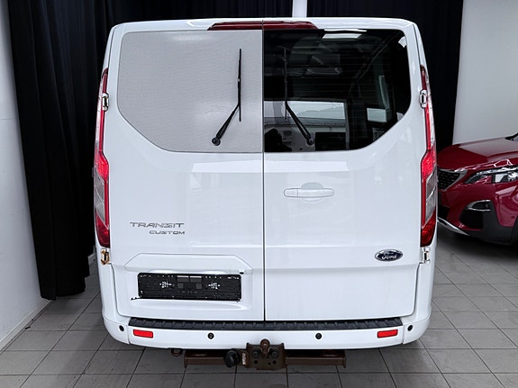 Ford Transit 7 of 30