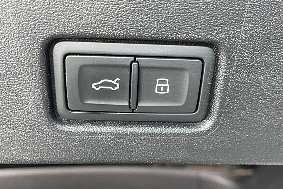 Audi Q4 e-tron 23 of 24