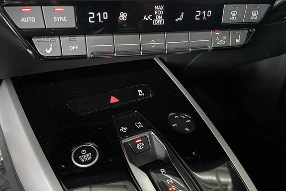 Audi Q4 e-tron 17 of 24