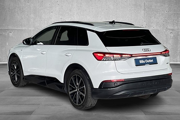 Audi Q4 e-tron 2 of 24