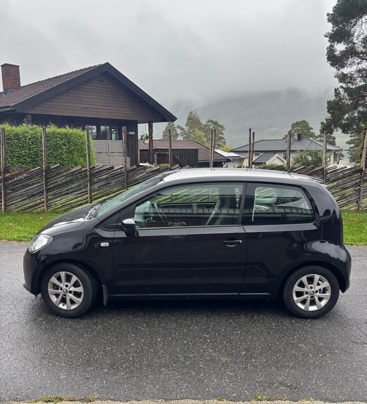 Skoda Citigo 3 of 9