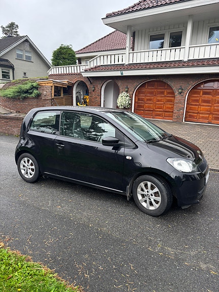 Skoda Citigo 2 of 9