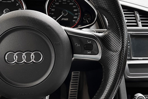 Audi R8 30 of 30