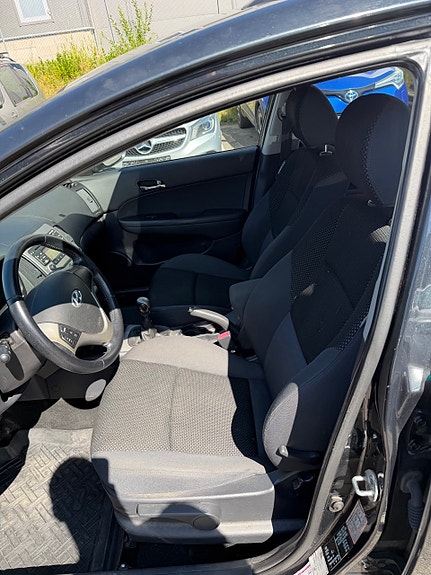 Hyundai i30 8 of 10