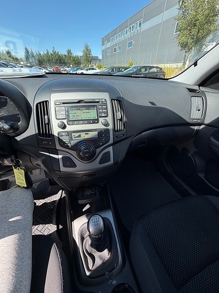 Hyundai i30 9 of 10