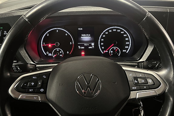 Volkswagen Caddy 17 of 26