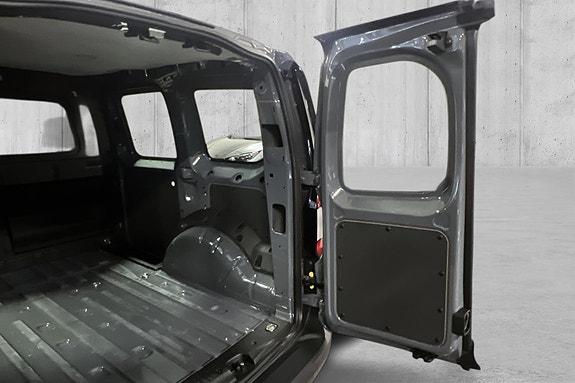 Volkswagen Caddy 10 of 26