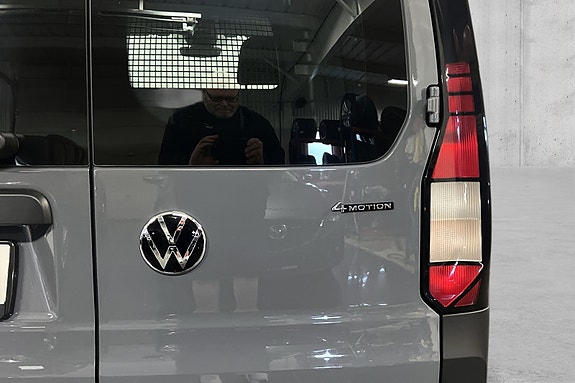 Volkswagen Caddy 14 of 26